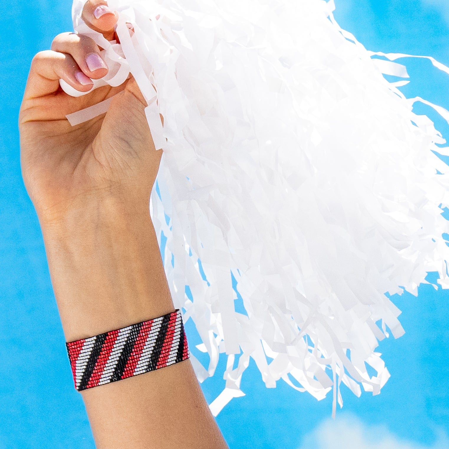 Kenzie Game Day Diagonal Stripes Beaded Stretch Bracelet Scarlet and Black Wholesale