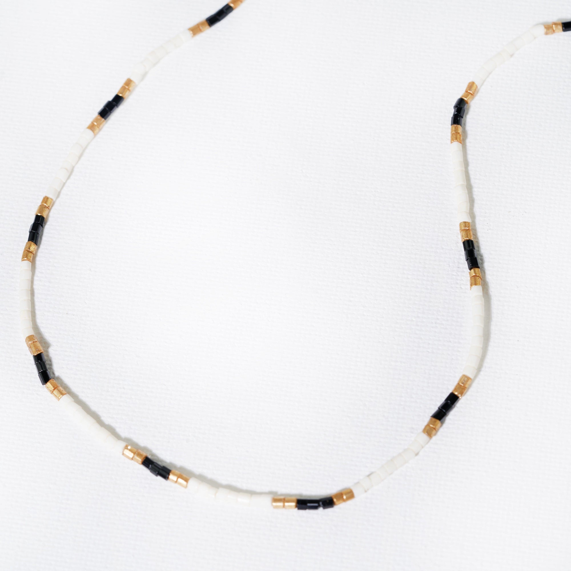Everly Single Strand 2mm Luxe Bead Necklace Black/White Wholesale