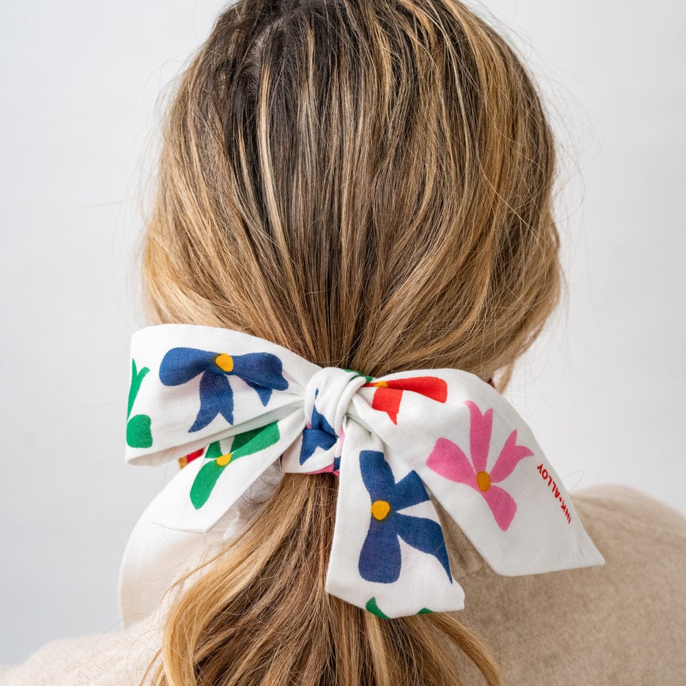 Camile Skinny Scarf Bow Print Wholesale