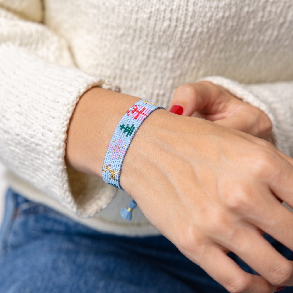 Gabby Holiday Adjustable Beaded Bracelet Light Blue Wholesale