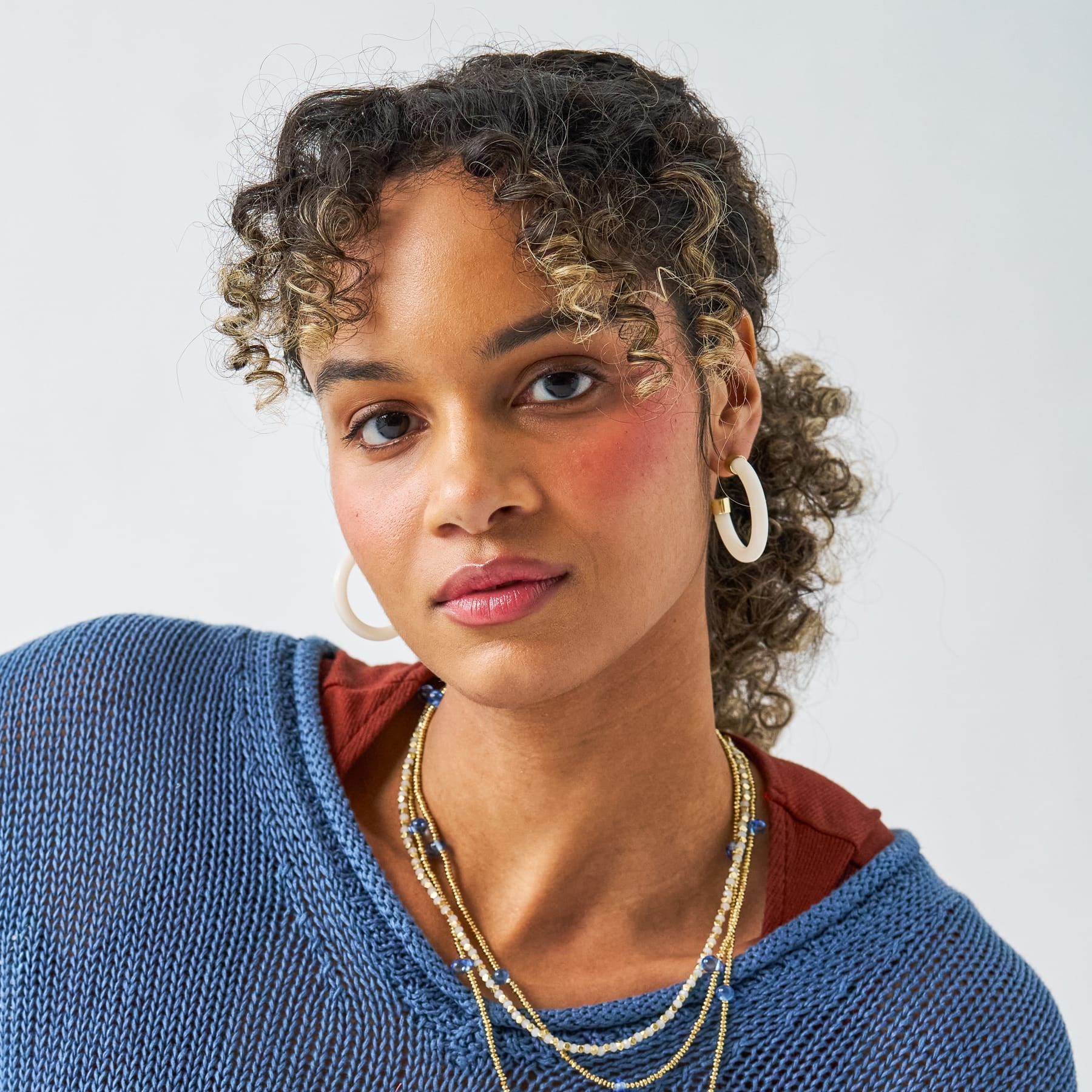Winona Shiny Resin Hoop Earrings White
