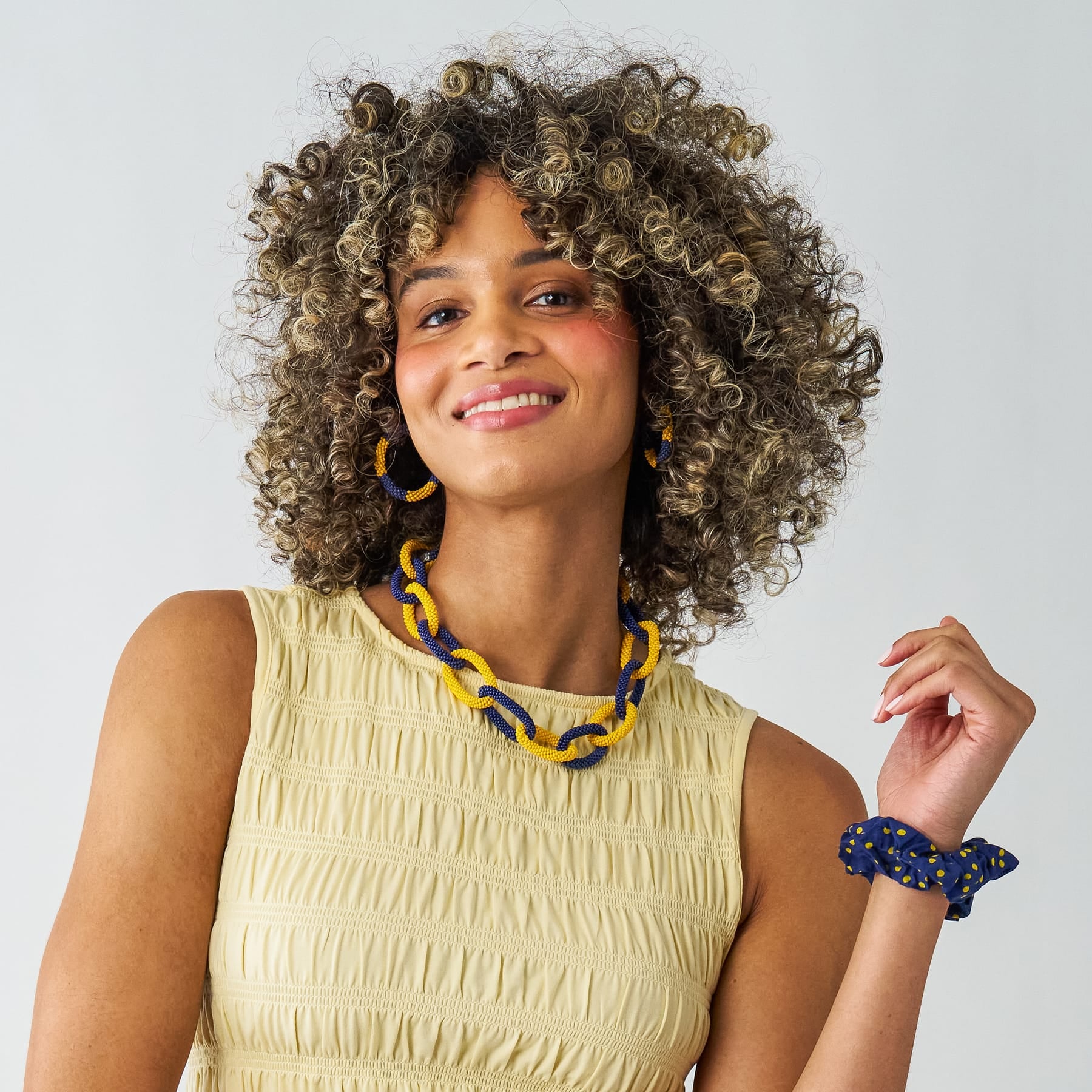 Game Day Chain Link Beaded Necklace Yellow + Navy Wholesale