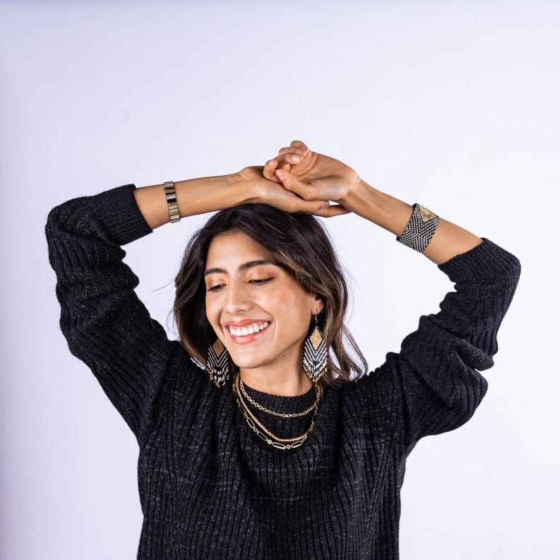 Dottie + Brooklyn diamond and angles beaded earrings and bracelet set Black and White Wholesale